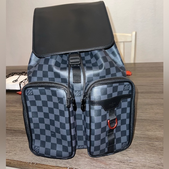 Louis Vuitton Utility Backpack - Picture 5 of 12